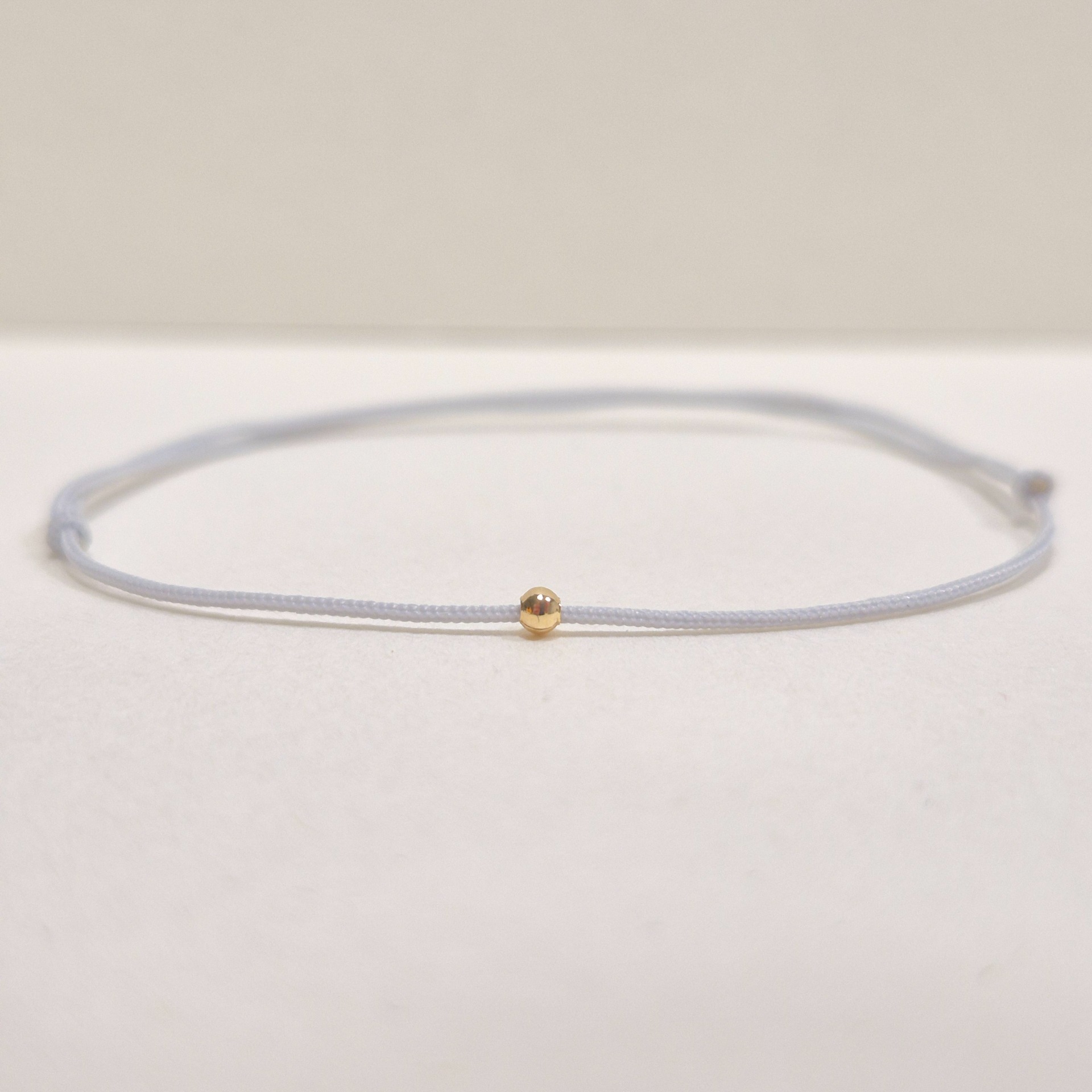 Šňůrkový náramek 