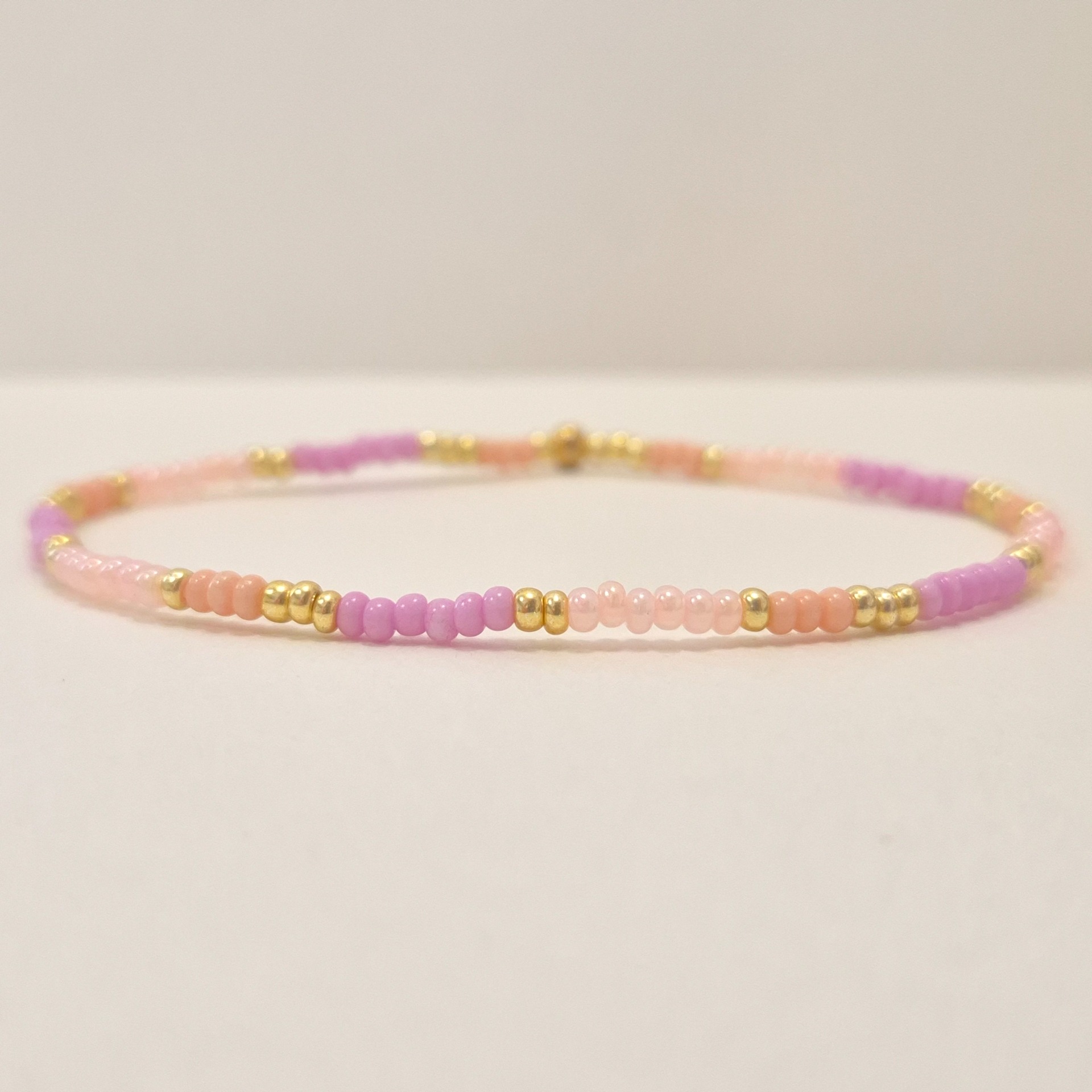 Korálkový náramek