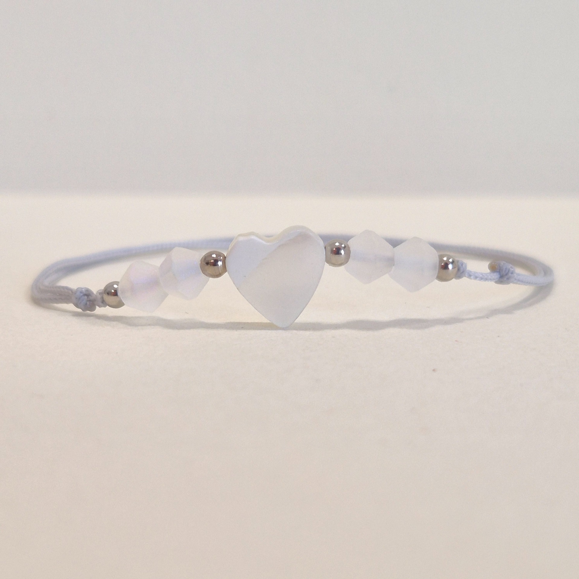 Šňůrkový náramek 